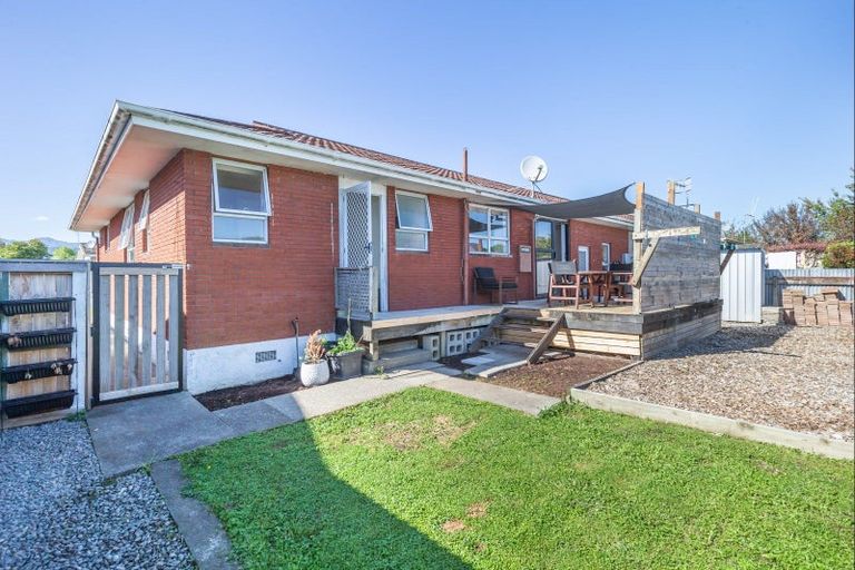 Photo of property in 47 Rugby Street, Levin, 5510