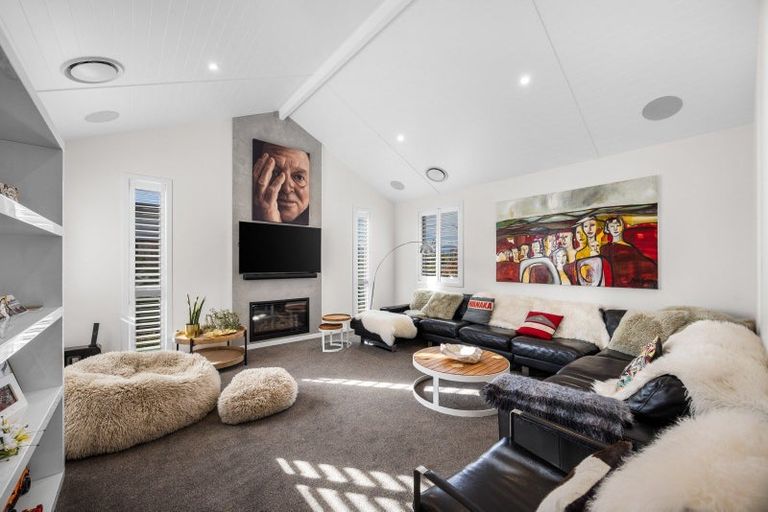 Photo of property in 29 Pounamu Avenue, Albert Town, 9305