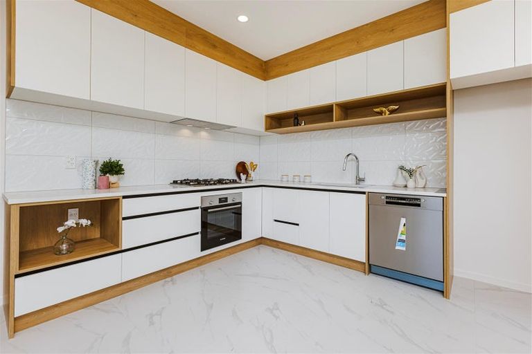 Photo of property in 108 Joseph Street, Flat Bush, Auckland, 2019