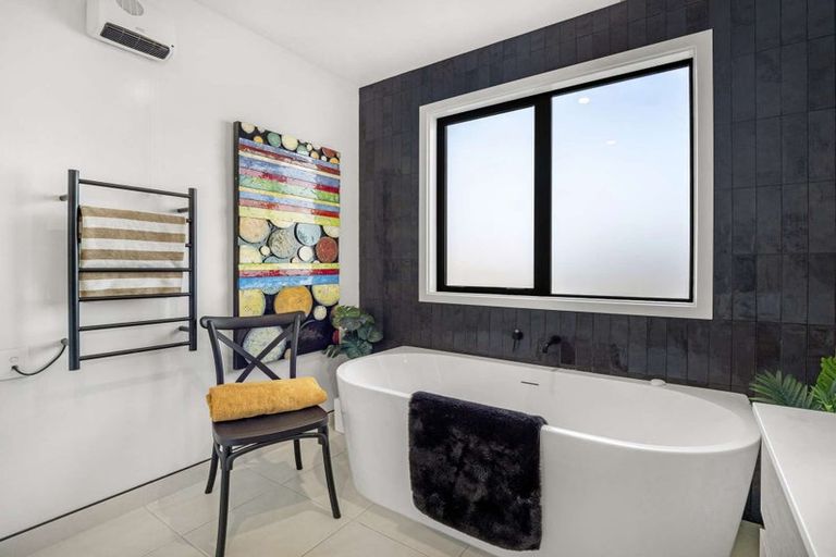 Photo of property in 2 Elm Tree Lane, Huntingdon, Ashburton, 7774