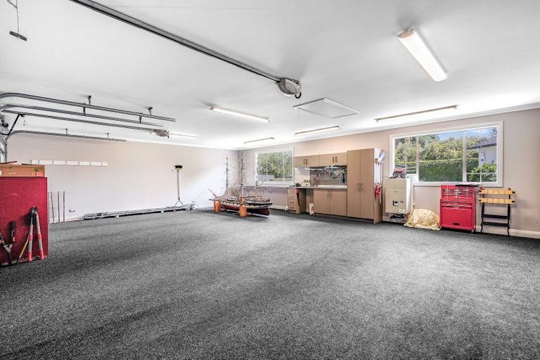 Photo of property in 20 Ruru Avenue, Otatara, Invercargill, 9879