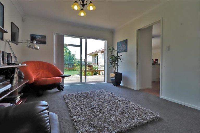 Photo of property in 11 Jacaranda Court, Pukekohe, 2120