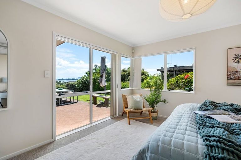 Photo of property in 27 Oteki Park Drive, Welcome Bay, Tauranga, 3112