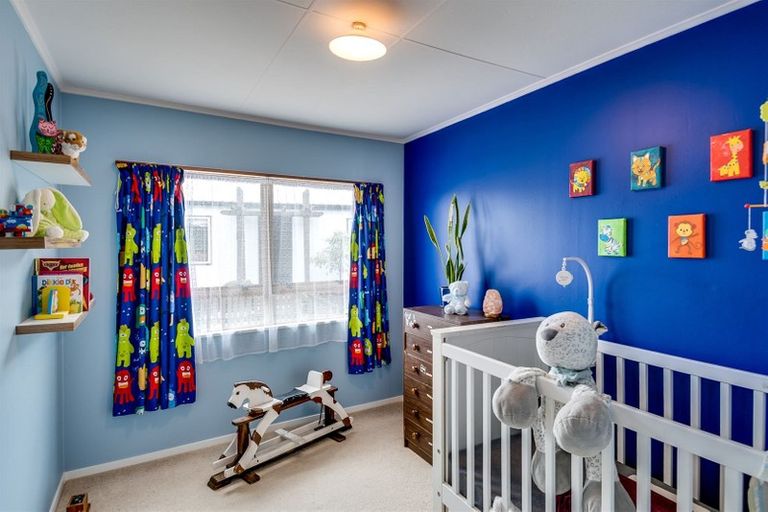 Photo of property in 22 Gebbie Road, Taradale, Napier, 4112