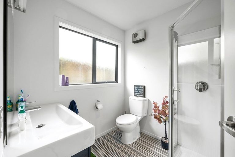 Photo of property in 5 Mohua Mews, Wanaka, 9305