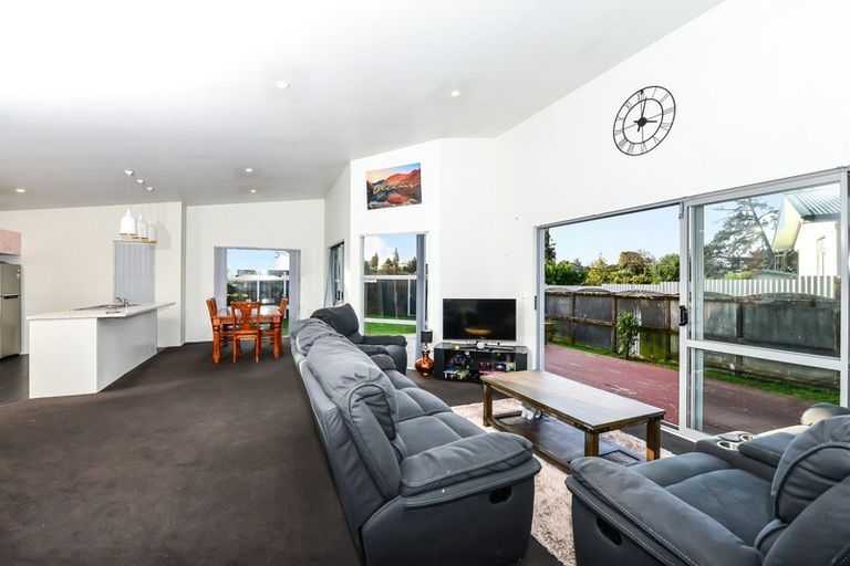 Photo of property in 16a Richan Street, Glenview, Hamilton, 3206