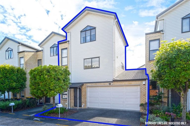 Photo of property in St Claire Village, 35/172 Mcleod Road, Te Atatu South, Auckland, 0610
