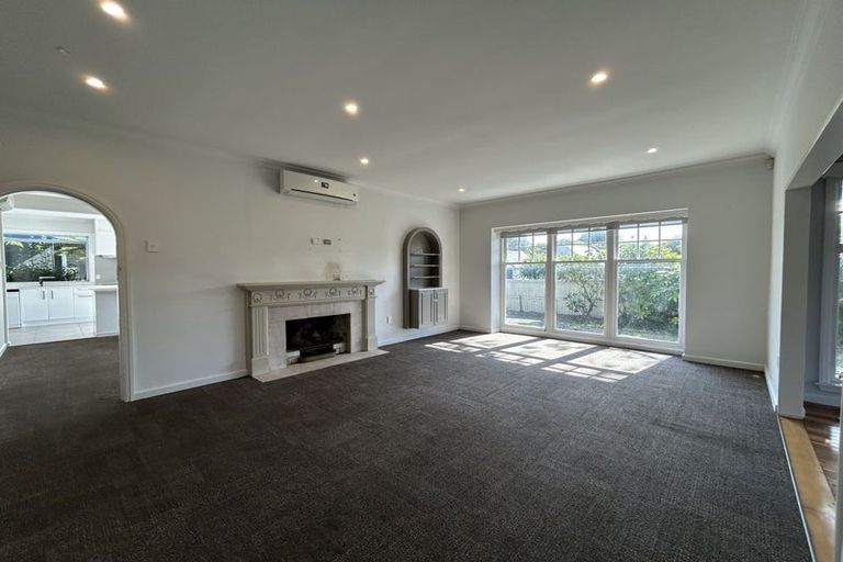 Photo of property in 157 Fendalton Road, Fendalton, Christchurch, 8041