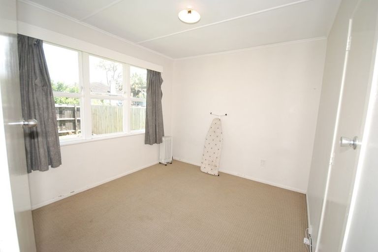 Photo of property in 21 Mcburney Place, Mangere East, Auckland, 2024