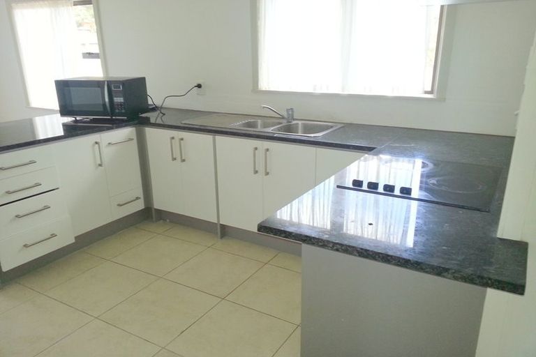 Photo of property in 26 Miro Street, New Lynn, Auckland, 0600