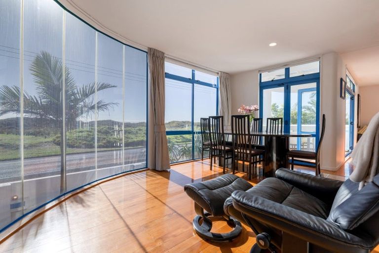 Photo of property in 336 Papamoa Beach Road, Papamoa Beach, Papamoa, 3118
