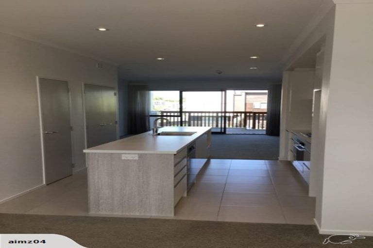 Photo of property in 4 Torea Tai Road, Hobsonville, Auckland, 0616