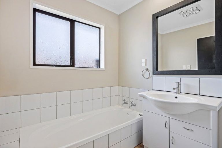 Photo of property in 50 Kowhai Avenue, Rangiora, 7400