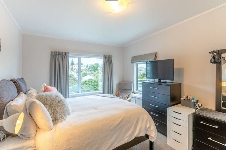 Photo of property in 121f1 Hataitai Road, Hataitai, Wellington, 6021