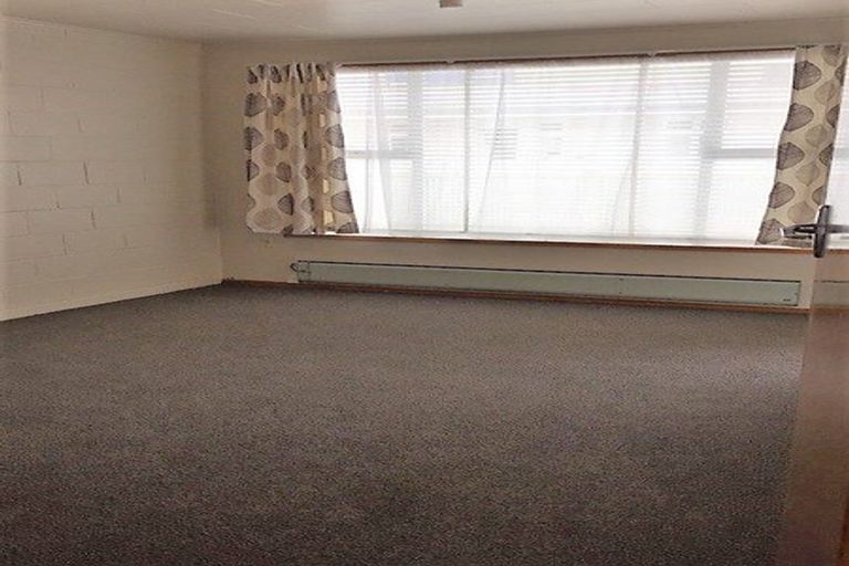 Photo of property in 2/402 Lyndon Road West, Hastings, 4122