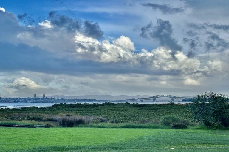Photo of property in 45d Kawerau Avenue, Devonport, Auckland, 0624