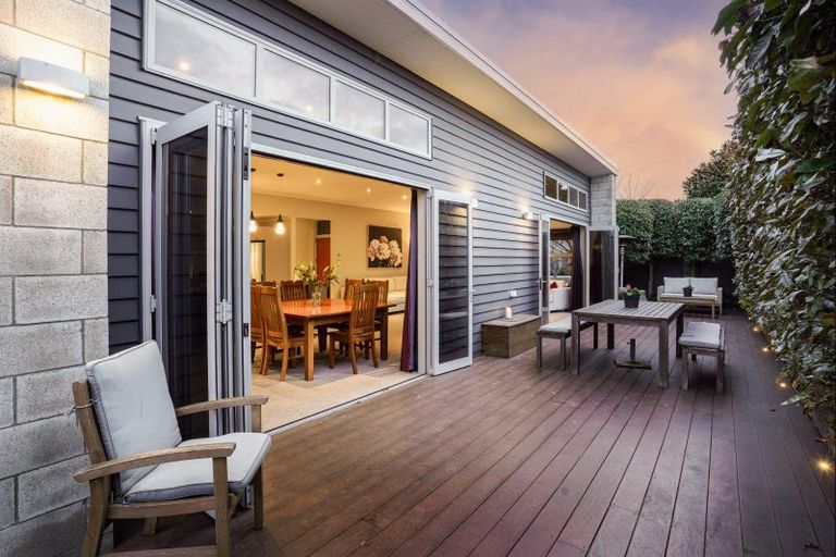 Photo of property in 50 Oakwood Drive, Rangiora, 7400