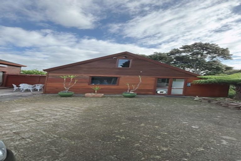 Photo of property in 341 Upper Harbour Drive, Greenhithe, Auckland, 0632