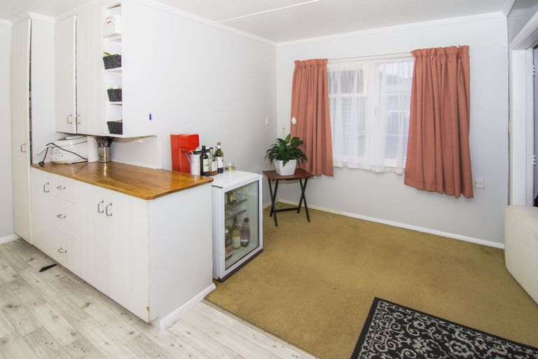 Photo of property in 10 Kitchener Street, Lansdowne, Masterton, 5810