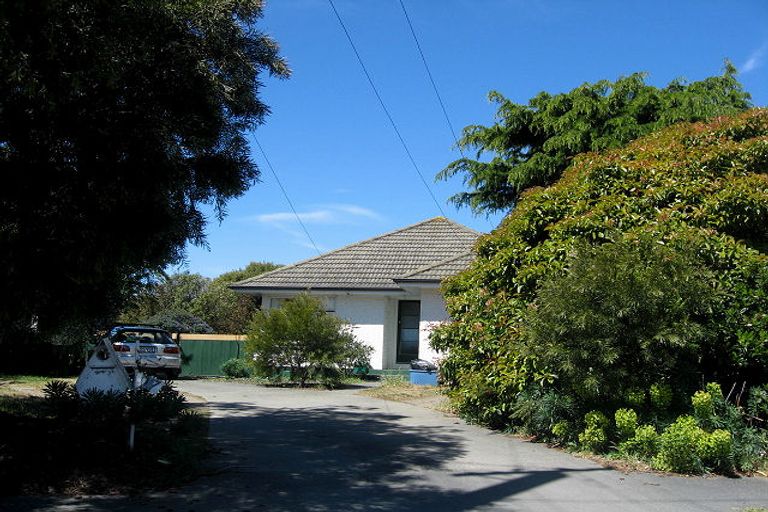 Photo of property in 27 Reginald Street, Burwood, Christchurch, 8083