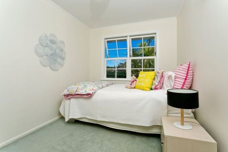 Photo of property in 117 Stanley Road, Glenfield, Auckland, 0629