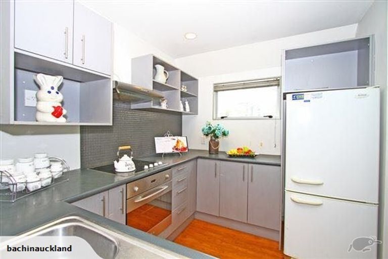 Photo of property in 6 Scotia Place, Te Kamo, Whangarei, 0112