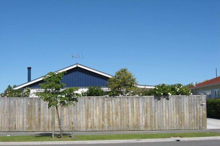 Photo of property in 11 Lindon Street, Rangiora, 7400