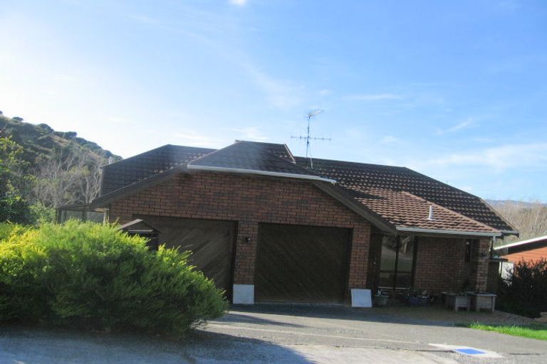 Photo of property in 9 Shackle Lane, Whitby, Porirua, 5024