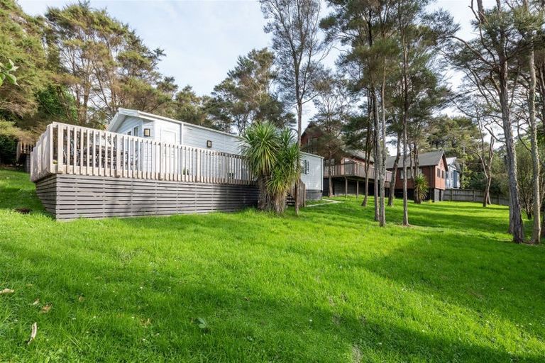 Photo of property in 87b Kaurilands Road, Titirangi, Auckland, 0604