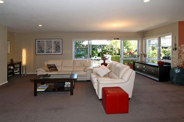 Photo of property in 2/202b Rocking Horse Road, Southshore, Christchurch, 8062