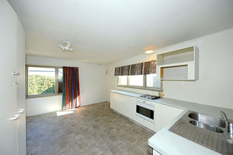Photo of property in 128 Pages Road, Wainoni, Christchurch, 8061