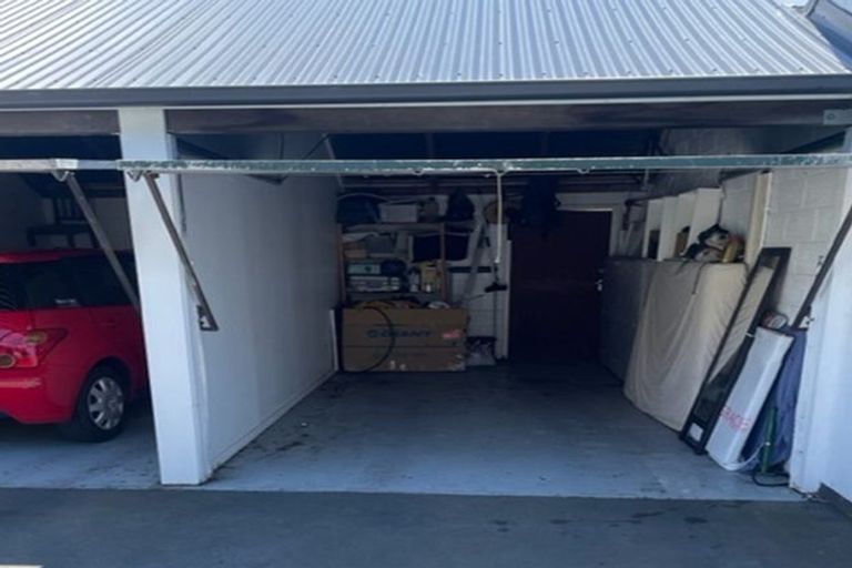 Photo of property in 2/16 Lindsay Street, St Albans, Christchurch, 8014