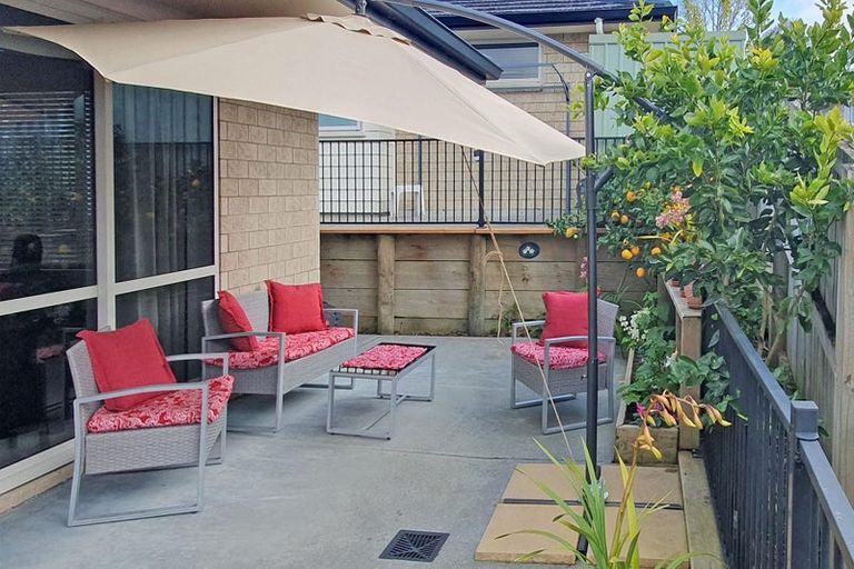 Photo of property in 2/16 Simmonds Grove, Greerton, Tauranga, 3112