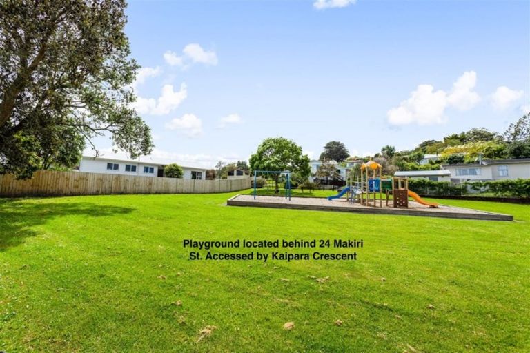 Photo of property in 24 Makiri Street, Helensville, 0800