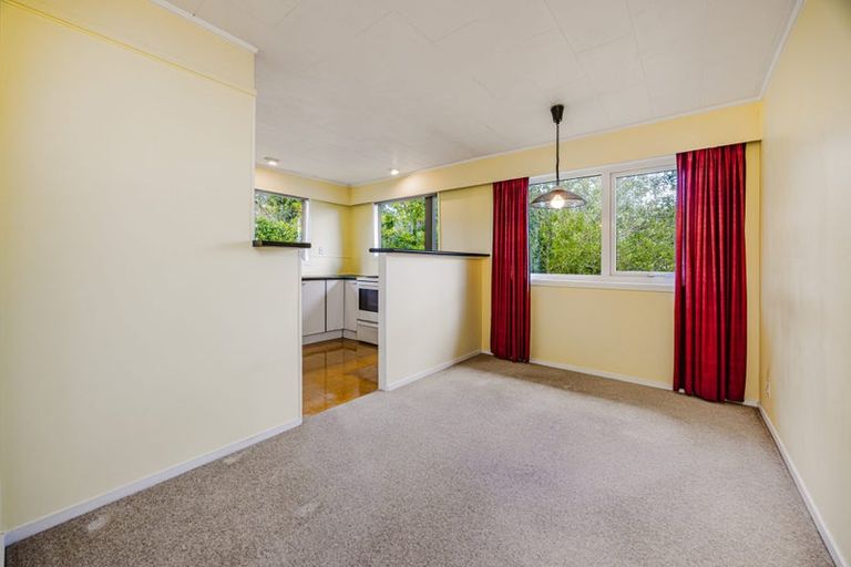Photo of property in 2/25 Pulman Place, Clover Park, Auckland, 2019