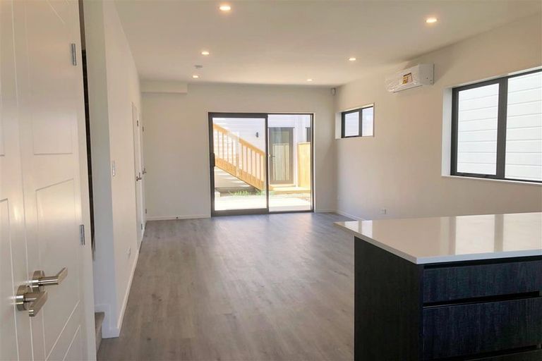 Photo of property in 50 Opoka Street, Papakura, 2110