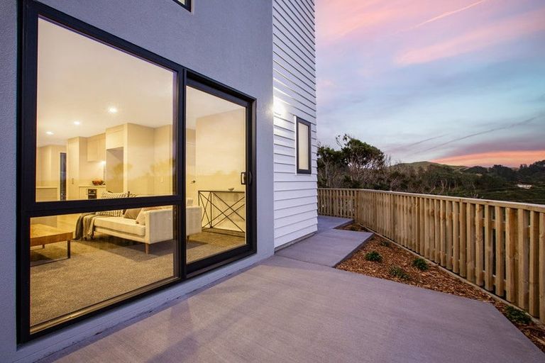 Photo of property in 24 Camber Drive, Whitby, Porirua, 5024