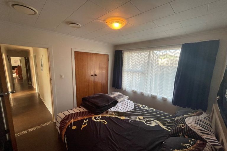 Photo of property in 14 Rewa Street, Inglewood, 4330