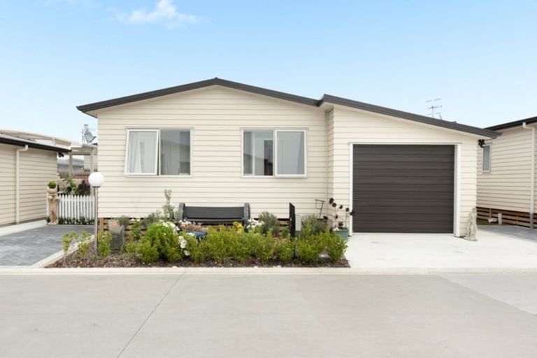 Photo of property in 316/11 Kamahi Crescent, Papamoa Beach, Papamoa, 3118
