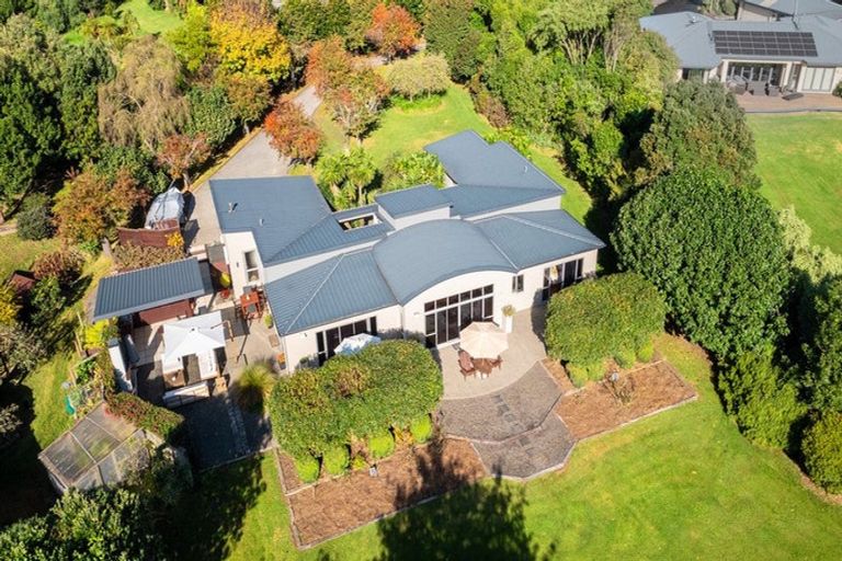 Photo of property in 51 Mahaki Road, Nikau Valley, Paraparaumu, 5032