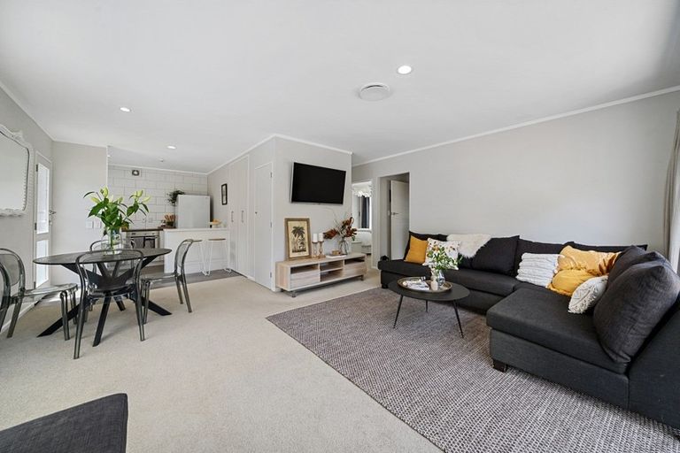 Photo of property in 8f1 Vasanta Avenue, Ngaio, Wellington, 6035
