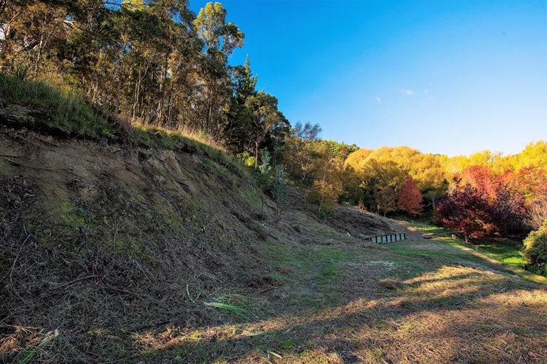 Photo of property in 71 Seddon Crescent, Whataupoko, Gisborne, 4010
