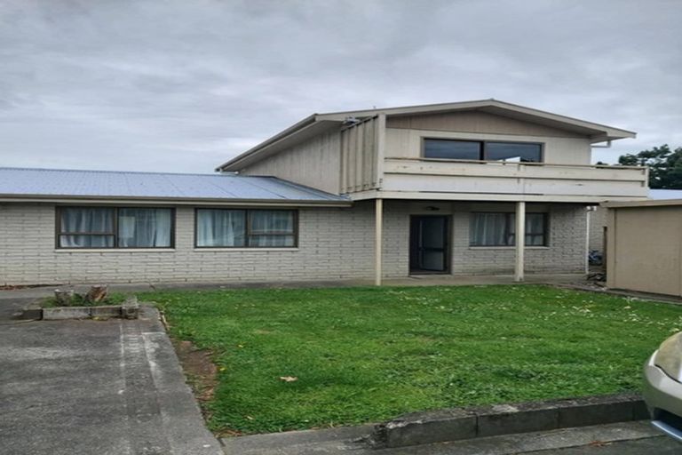 Photo of property in 892 Main Street, Roslyn, Palmerston North, 4414