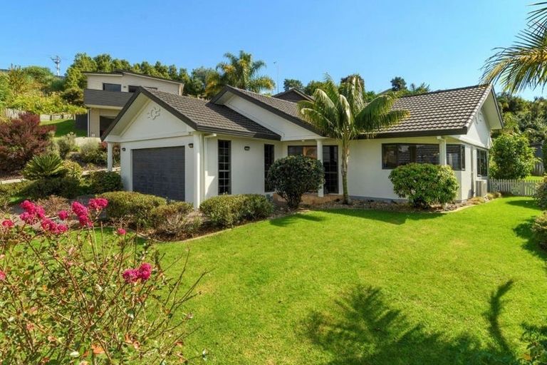 Photo of property in 32 Highgrove Place, Bethlehem, Tauranga, 3110