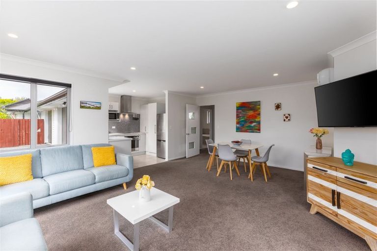 Photo of property in 285b Cranford Street, St Albans, Christchurch, 8052