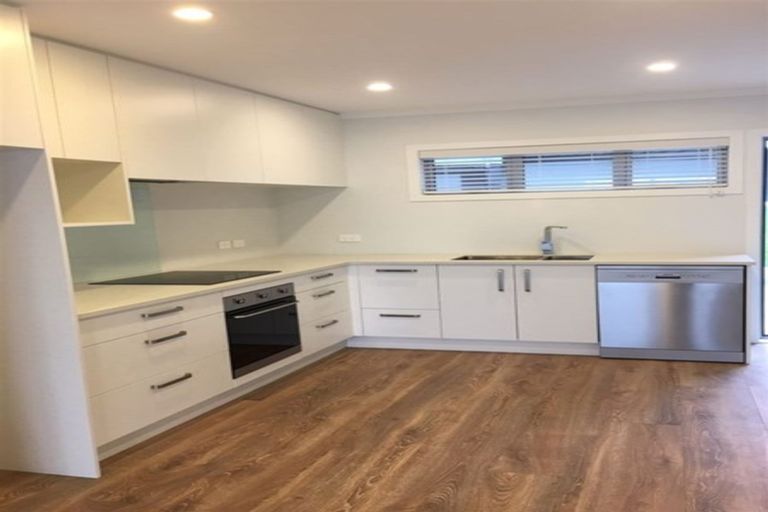 Photo of property in 12/19u Ruakiwi Road, Hamilton Lake, Hamilton, 3204
