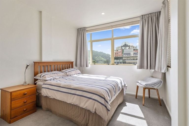 Photo of property in Hume House, 31/152u The Terrace, Wellington Central, Wellington, 6011