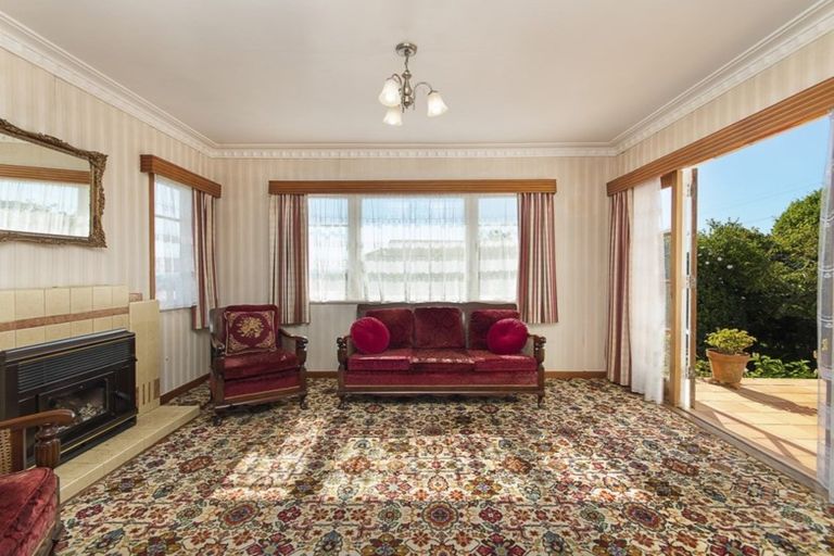Photo of property in 64 Blake Road, Pukekohe, 2120