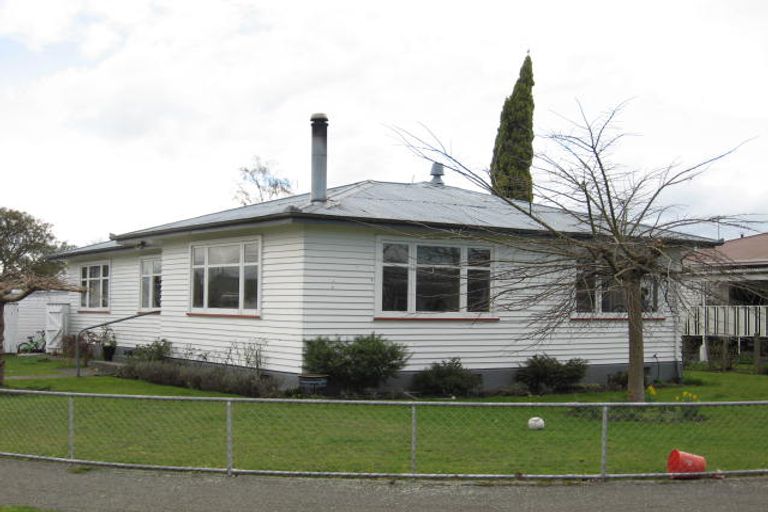 Photo of property in 15 Iorns Street, Masterton, 5810
