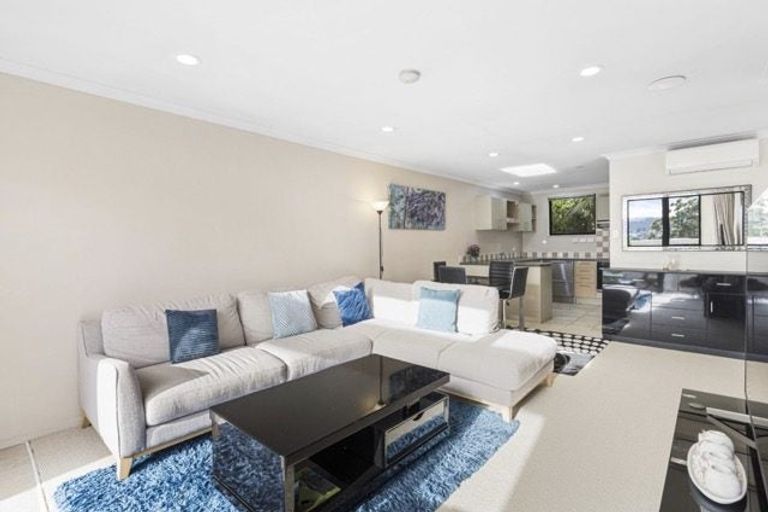 Photo of property in 12/8 Monte Cassino Place, Birkdale, Auckland, 0626